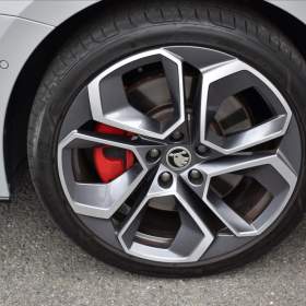 Foto inzerátu Škoda Octavia 1,4 TSi DSG iV RS LED Virtual Assist