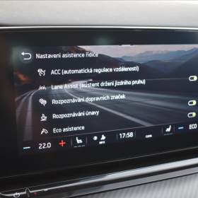 Foto inzerátu Škoda Octavia 1,4 TSi  iV DSG RS Virtual LED Matrix