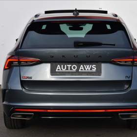 Foto inzerátu Škoda Octavia 1,4 TSi  iV DSG RS Virtual LED Matrix