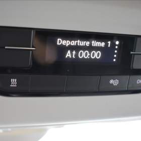 Foto inzerátu Volkswagen Multivan 2,0 TDi  DSG 4x4 Cruise Assist Virtual