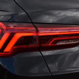 Foto inzerátu Audi Q3 1,4 45 TFSIe  S-tronic S-line LED Assist