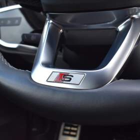 Foto inzerátu Audi Q3 1,4 45 TFSIe  S-tronic S-line LED Assist