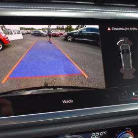 Foto inzerátu Audi Q3 1,4 45 TFSIe  S-tronic S-line LED Assist