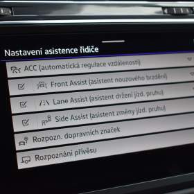 Foto inzerátu Volkswagen Tiguan Allspace 2,0 TDi  DSG 4x4 R-Line Assist Virtual