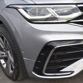 Foto inzerátu Volkswagen Tiguan Allspace 2,0 TDi  DSG 4x4 R-Line Assist Virtual