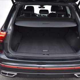 Foto inzerátu Volkswagen Tiguan Allspace 2,0 TDi DSG 4x4 R-Line Matrix LED