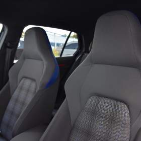 Foto inzerátu Volkswagen Golf 1,4 TSi  GTE Hybrid Virtual LED Kamera