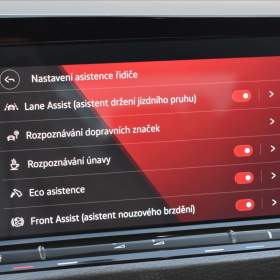 Foto inzerátu Volkswagen Golf 1,4 TSi  GTE Hybrid Virtual LED Kamera