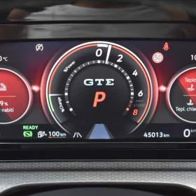 Foto inzerátu Volkswagen Golf 1,4 TSi  GTE Hybrid Virtual LED Kamera