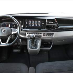 Foto inzerátu Volkswagen Caravelle 2,0 TDi  DSG LONG BULLI Virtual LED