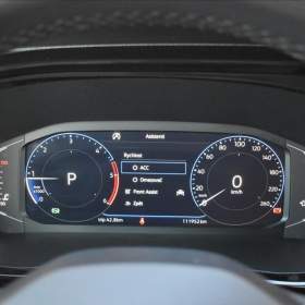 Foto inzerátu Volkswagen Caravelle 2,0 TDi  DSG LONG BULLI Virtual LED