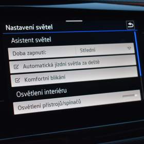 Foto inzerátu Volkswagen Caravelle 2,0 TDi  DSG LONG BULLI Virtual LED