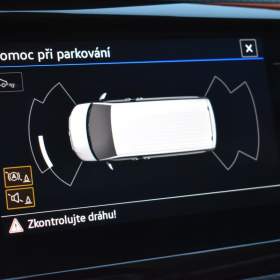 Foto inzerátu Volkswagen Caravelle 2,0 TDi  DSG LONG BULLI Virtual LED