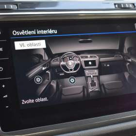 Foto inzerátu Volkswagen Tiguan Allspace 2,0 TDi DSG 4x4 Highline LED 7-Míst