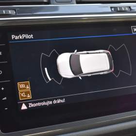 Foto inzerátu Volkswagen Tiguan Allspace 2,0 TDi DSG 4x4 Highline LED 7-Míst