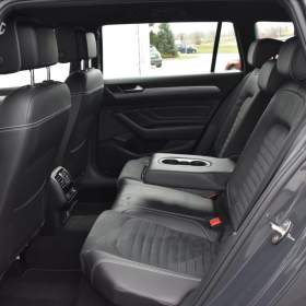 Foto inzerátu Volkswagen Passat 1,4 TSi  DSG GTE Virtual LED Assist
