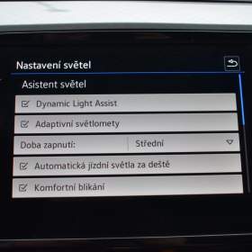 Foto inzerátu Volkswagen Passat 1,4 TSi  DSG GTE Virtual LED Assist