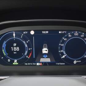 Foto inzerátu Volkswagen Passat 1,4 TSi  DSG GTE Virtual LED Assist