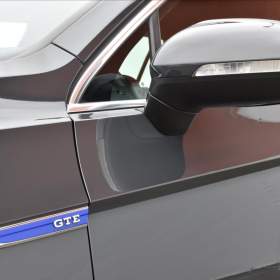 Foto inzerátu Volkswagen Passat 1,4 TSi  DSG GTE Virtual LED Assist