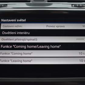 Foto inzerátu Volkswagen Tiguan Allspace 2,0 TDi  R-Line Virtual Assist LED