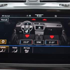 Foto inzerátu Volkswagen Tiguan Allspace 2,0 TDi  R-Line Virtual Assist LED