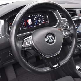 Foto inzerátu Volkswagen Tiguan Allspace 2,0 BiTDi DSG 4x4 R-Line LED Assist