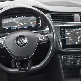 Foto inzerátu Volkswagen Tiguan Allspace 2,0 BiTDi DSG 4x4 R-Line LED Assist