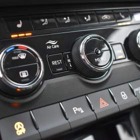 Foto inzerátu Škoda Kodiaq 2,0 TDi  DSG Clever LED Assist Virtual