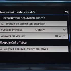 Foto inzerátu Volkswagen Tiguan Allspace 2,0 BiTDi DSG 4x4 R-Line LED Assist