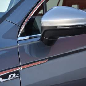 Foto inzerátu Volkswagen Tiguan Allspace 2,0 BiTDi DSG 4x4 R-Line LED Assist