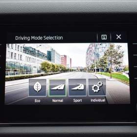 Foto inzerátu Škoda Kodiaq 2,0 TDi DSG Sportline Virtual Canton