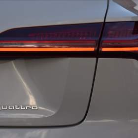 Foto inzerátu Audi e-tron 55  300KW Advanced Panorama