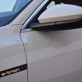 Foto inzerátu Audi e-tron 55  300KW Advanced Panorama