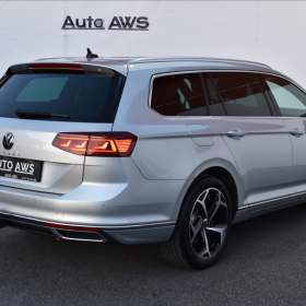Foto inzerátu Volkswagen Passat 2,0 TDi 110kW Elegance Matrix Virtual