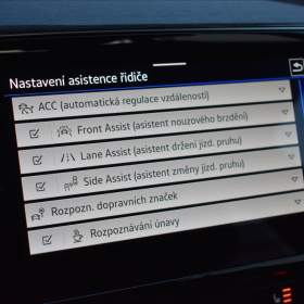 Foto inzerátu Volkswagen Passat 2,0 TDi DSG R-Line LED Matrix Virtual