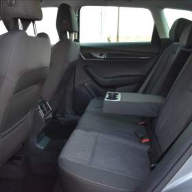 Foto inzerátu Škoda Karoq 1,5 TSi 110kW Style Columbus Kamera