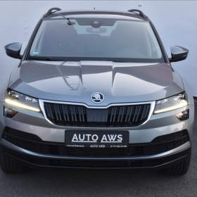 Foto inzerátu Škoda Karoq 1,5 TSi 110kW Style Columbus Kamera