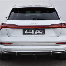 Foto inzerátu Audi e-tron S  370 Quattro Digital LED