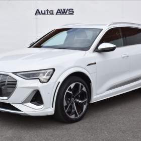 Foto inzerátu Audi e-tron S  370 Quattro Digital LED
