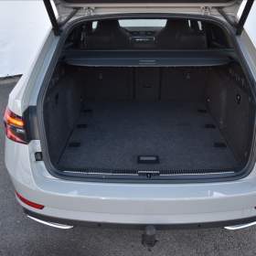 Foto inzerátu Škoda Superb 2,0 TDi  Sportline LED Virtual Kessy