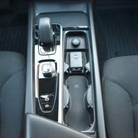 Foto inzerátu Volvo V60 2,0 B4 AWD  Cross Country LED Kamera