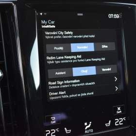 Foto inzerátu Volvo V60 2,0 B4 AWD  Cross Country LED Kamera