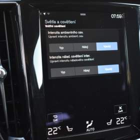 Foto inzerátu Volvo V60 2,0 B4 AWD  Cross Country LED Kamera