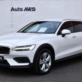 Volvo V60 2,0 B4 AWD Cross Country LED Kamera / 19400156