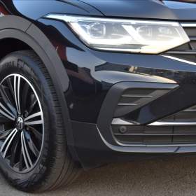 Foto inzerátu Volkswagen Tiguan 1,5 TSi  United Virtual Assist Kamera