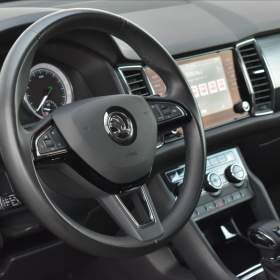 Foto inzerátu Škoda Kodiaq 2,0 TDi DSG Ambition Nez.top. ACC