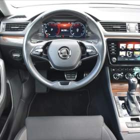 Foto inzerátu Škoda Superb 2,0 TDi  DSG 4x4 147KW SCOUT