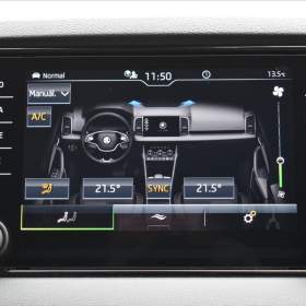 Foto inzerátu Škoda Karoq 2,0 TDi Style Matrix Virtual LED