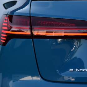 Foto inzerátu Audi e-tron 55  300KW S-Line Panorama