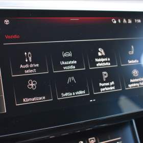 Foto inzerátu Audi e-tron 55  300KW S-Line Panorama